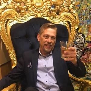 Meet your Posher, Matthew